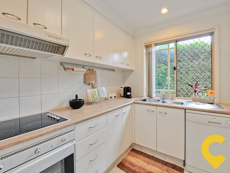 50/360 Simpsons Road, Bardon QLD 4065