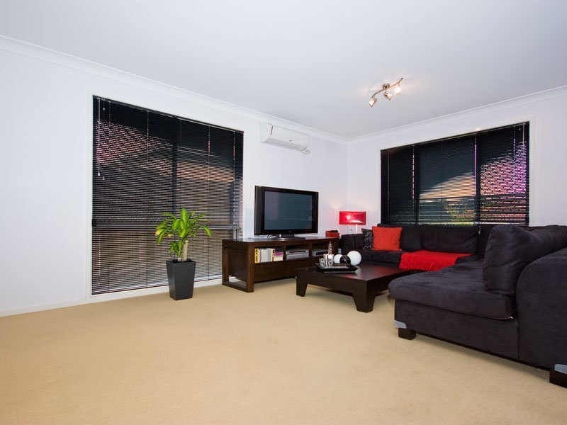 13 Moran Crescent, Forest Lake QLD 4078