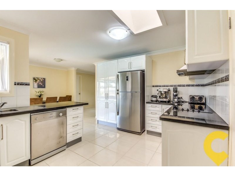 7 Shoalhaven Ave, Springwood QLD 4127