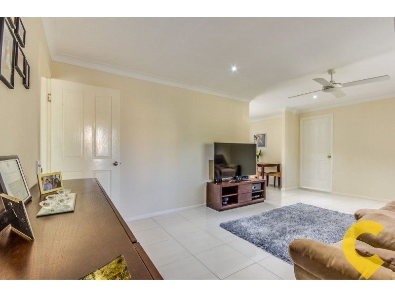 7 Shoalhaven Ave, Springwood QLD 4127