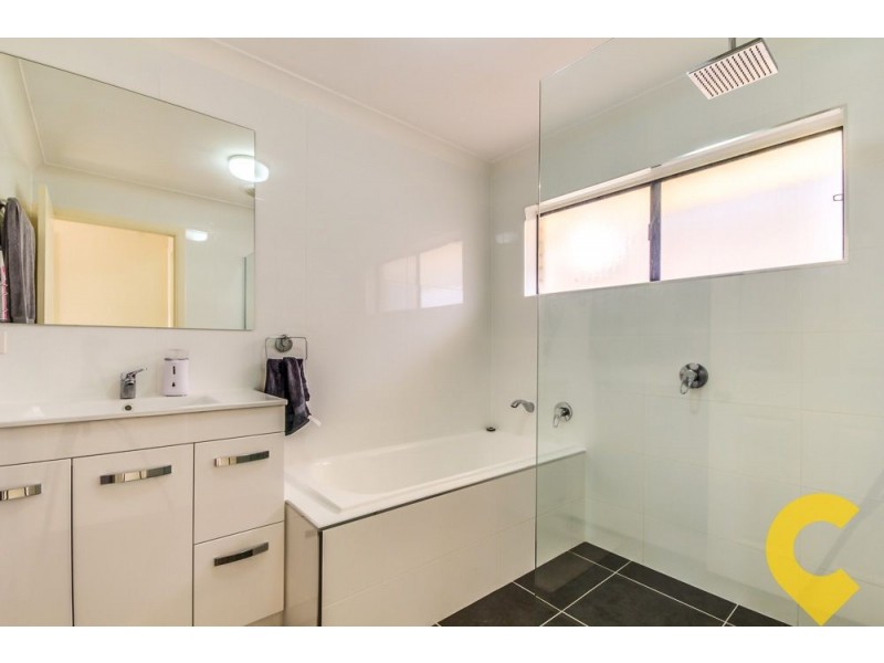 7 Shoalhaven Ave, Springwood QLD 4127