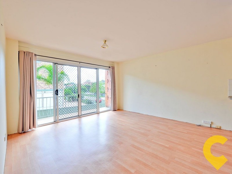 1/126 Pembroke Road, Coorparoo QLD 4151