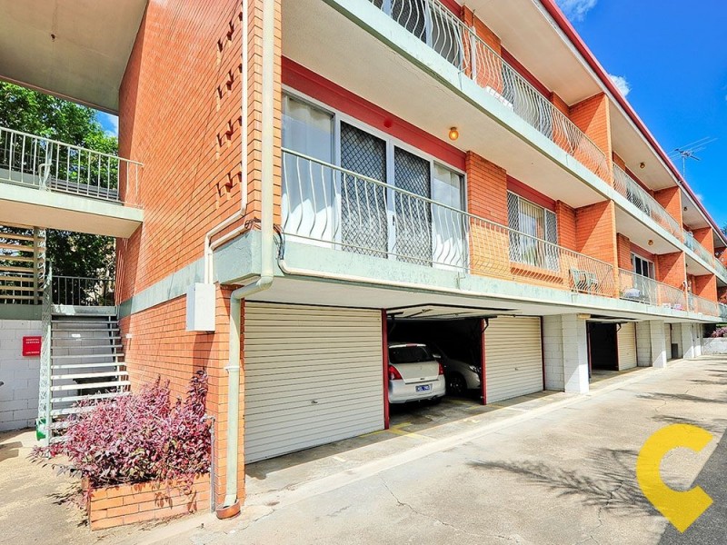 1/126 Pembroke Road, Coorparoo QLD 4151