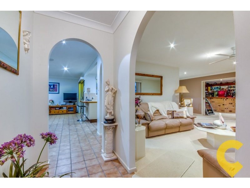 58 Alphitonia Crescent, Sunnybank Hills QLD 4109