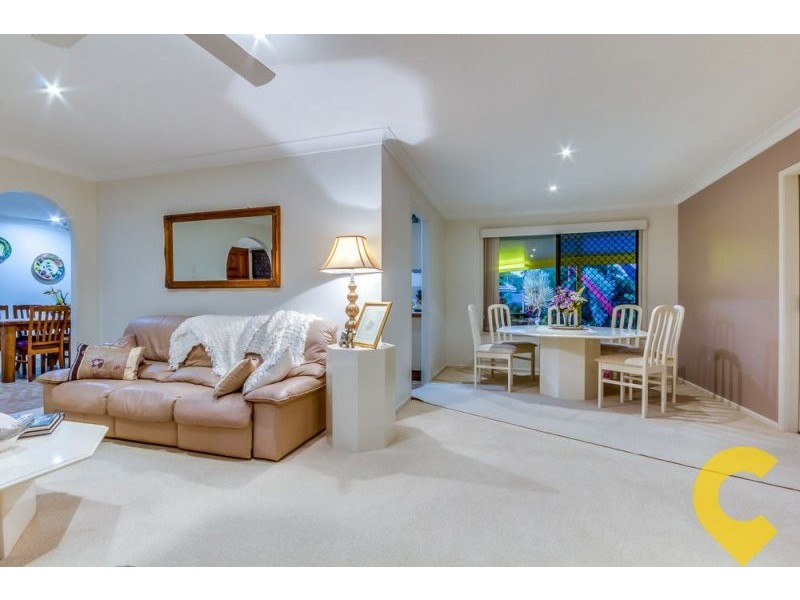 58 Alphitonia Crescent, Sunnybank Hills QLD 4109