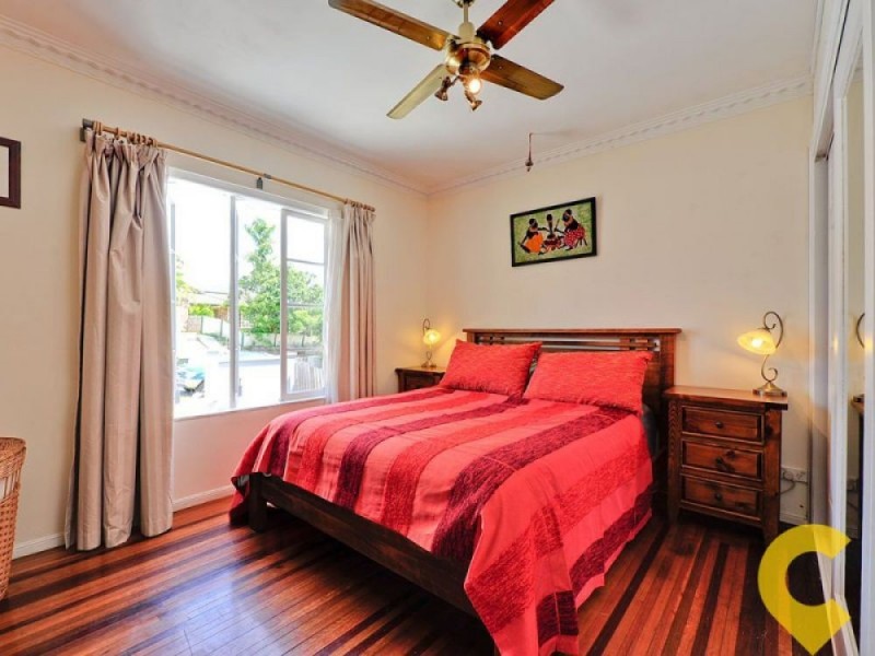 1 St Vincent Street, Ashgrove QLD 4060