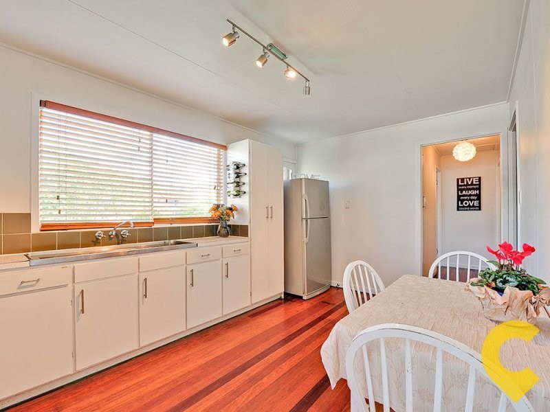 11 Bringelly Street, Arana Hills QLD 4054