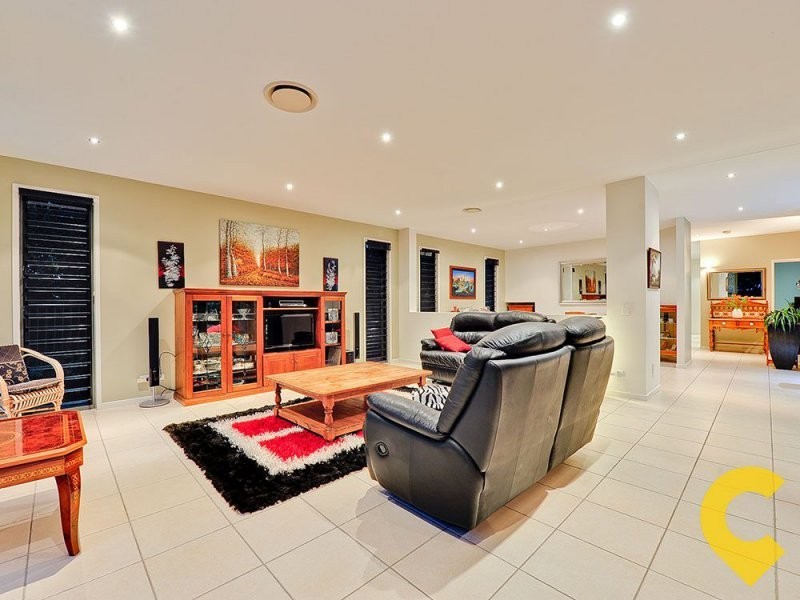 103 Edmondstone Street, Newmarket QLD 4051