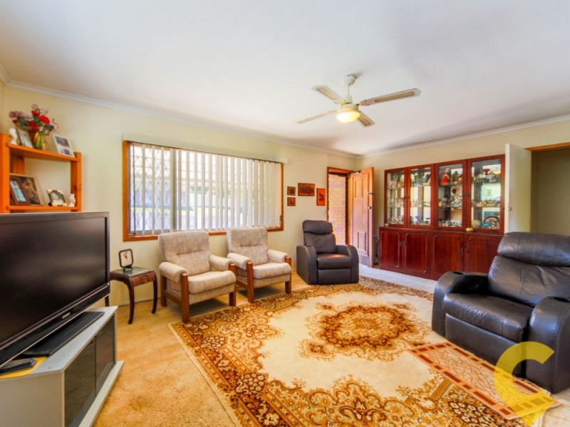 6 Tyalla Drive, Ashmore QLD 4214