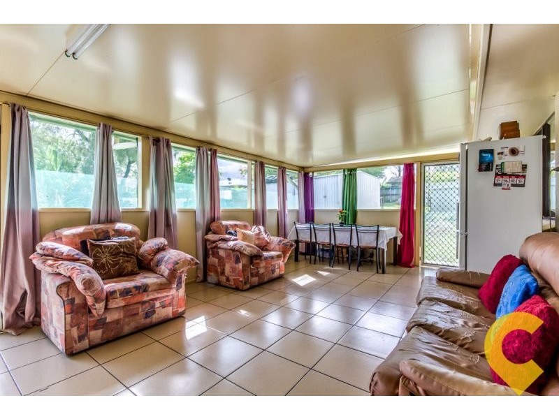 12 Trailwood Court, Eagleby QLD 4207