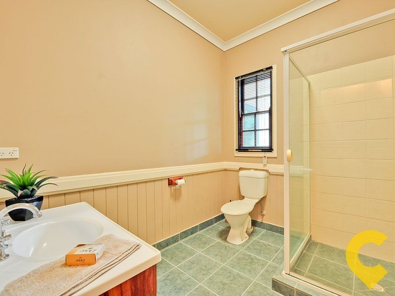 1 Haig Street, Ashgrove QLD 4060