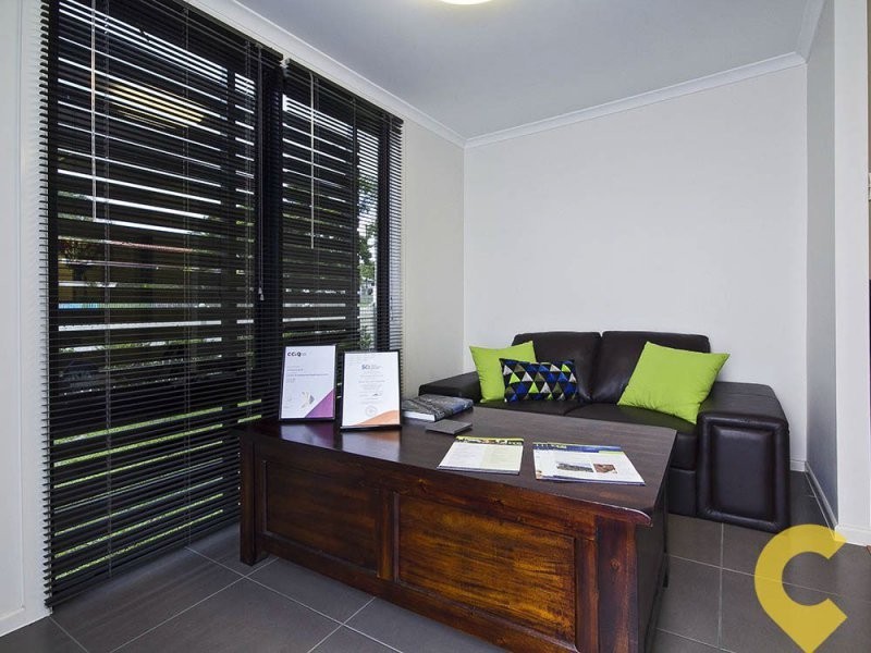 61 Kirby Road, Aspley QLD 4034