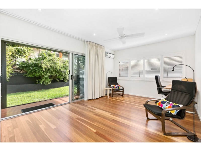 46 Tenth Avenue, Windsor QLD 4030