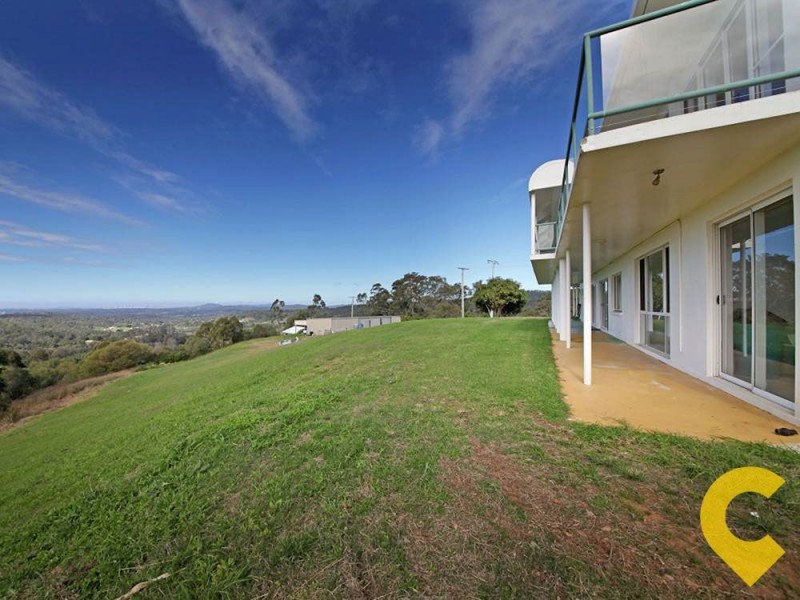 555 Clear Mountain Road, Clear Mountain QLD 4500