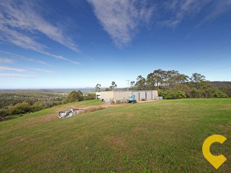 555 Clear Mountain Road, Clear Mountain QLD 4500
