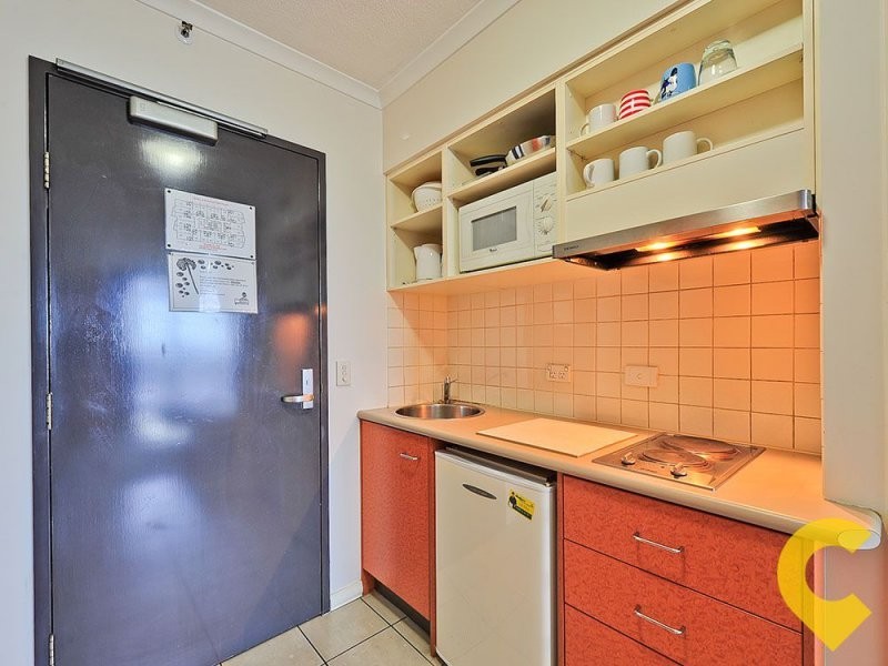621/9 Castlebar Street, Kangaroo Point QLD 4169
