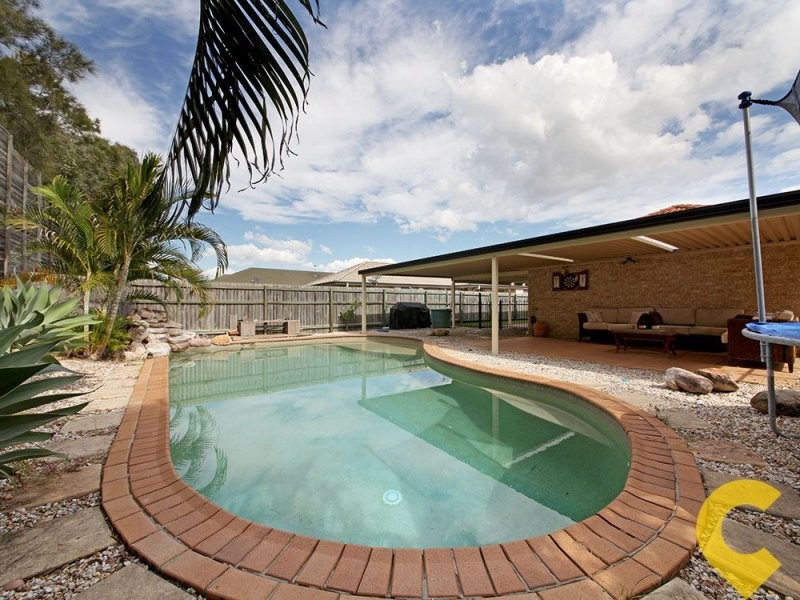 11 Schoolside Place, Bracken Ridge QLD 4017