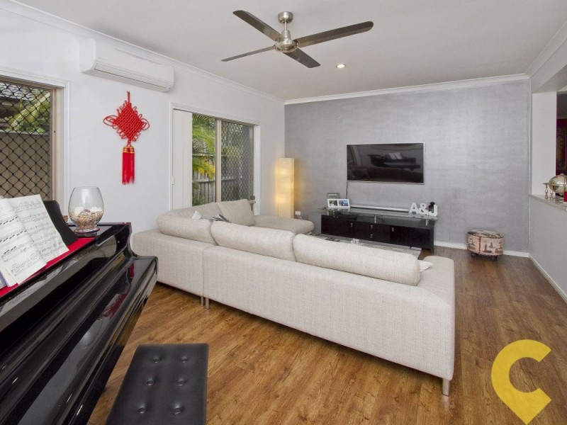 25 Cottonwood Circuit, North Lakes QLD 4509