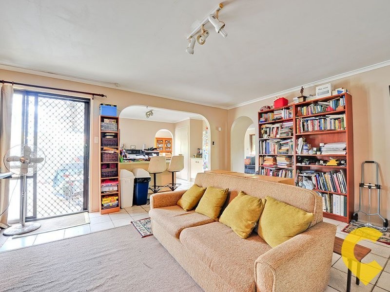 27 Gilford Crescent, Albany Creek QLD 4035