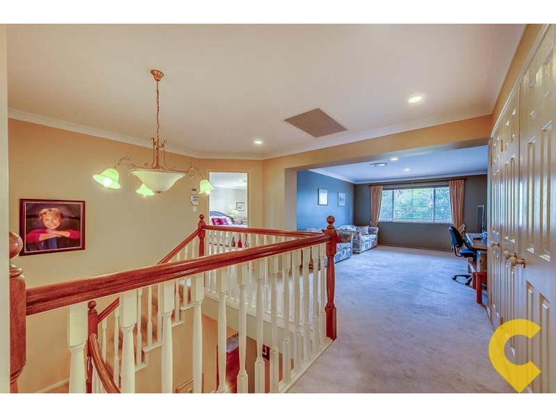 1 Palmetto Place, Bridgeman Downs QLD 4035