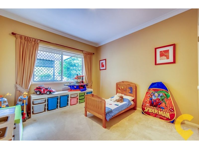 1 Palmetto Place, Bridgeman Downs QLD 4035