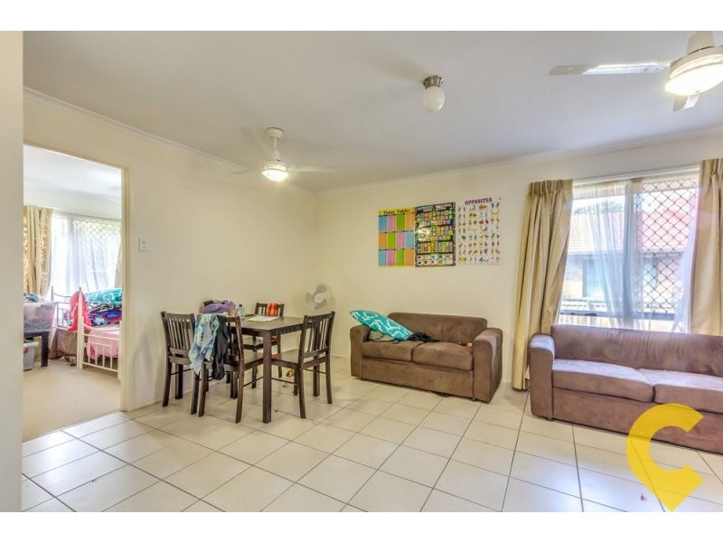 4/11 Cleopatra Street, Kingston QLD 4114