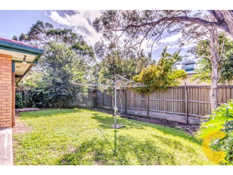 4/11 Cleopatra Street, Kingston QLD 4114