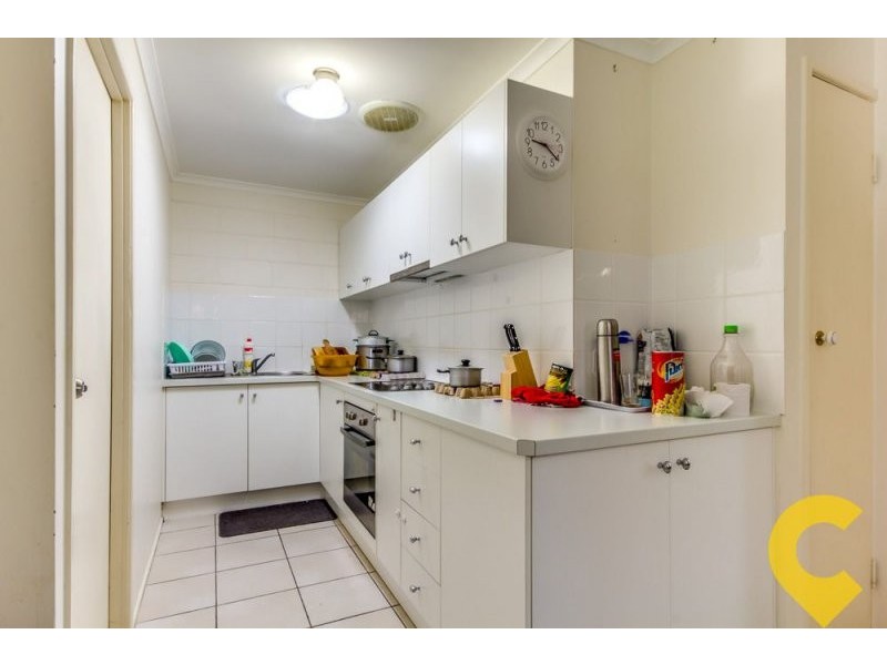 4/11 Cleopatra Street, Kingston QLD 4114