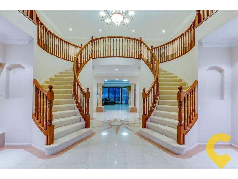 10 Eaton Place, Sunnybank Hills QLD 4109