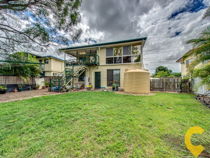 53 Russell Street, Silkstone QLD 4304