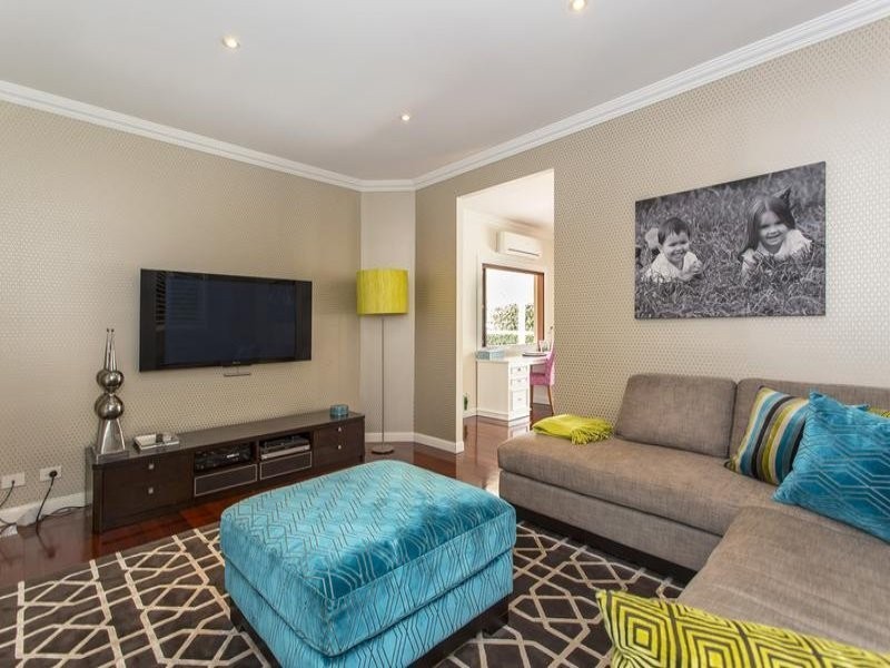 26 Fiddlewood Place, Bridgeman Downs QLD 4035