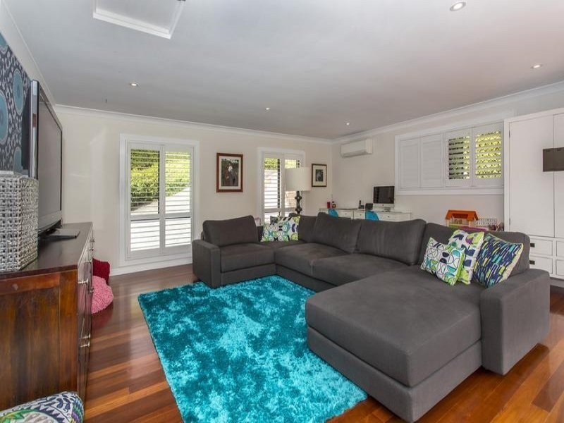 26 Fiddlewood Place, Bridgeman Downs QLD 4035