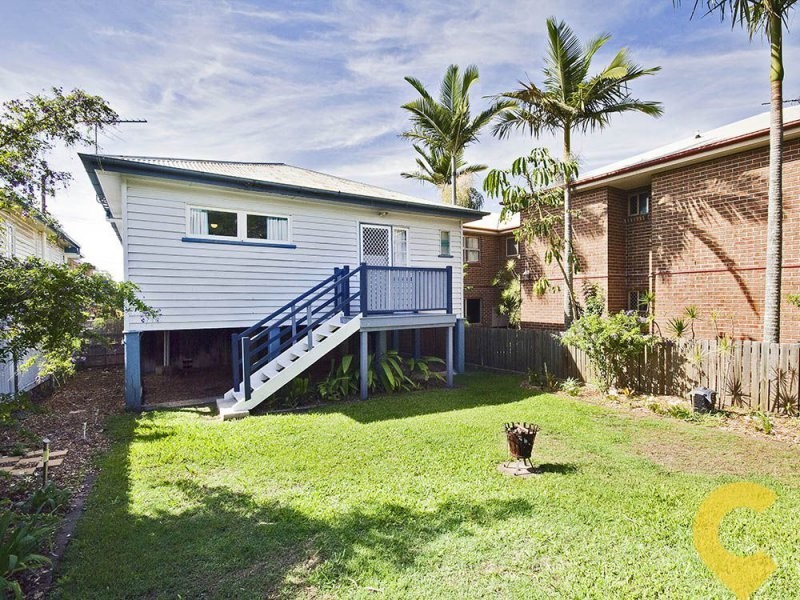 18 Halcomb Street, Zillmere QLD 4034