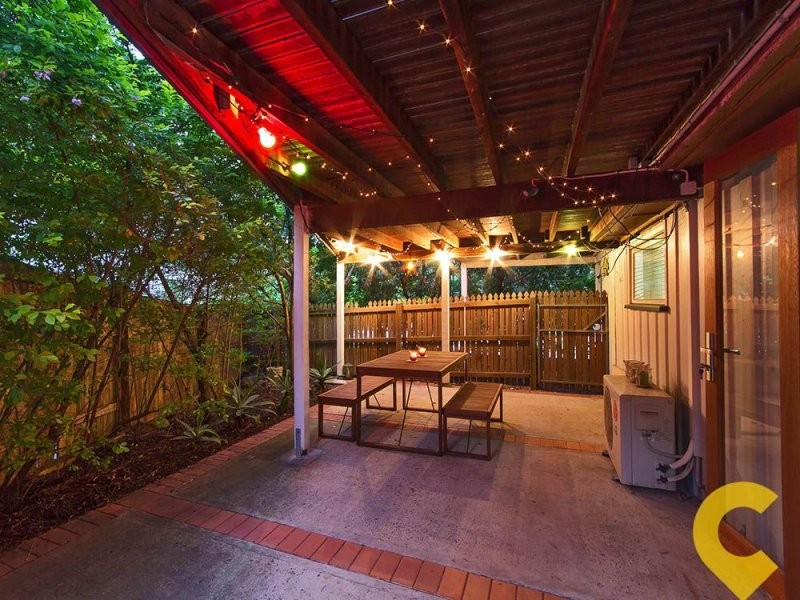 23 Tarnook Drive, Ferny Hills QLD 4055