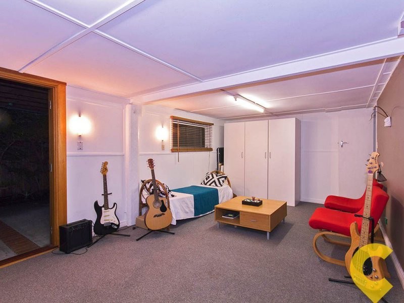 23 Tarnook Drive, Ferny Hills QLD 4055
