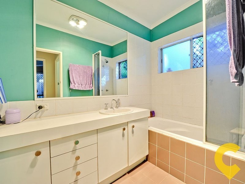 33 Conifer Street, Alderley QLD 4051