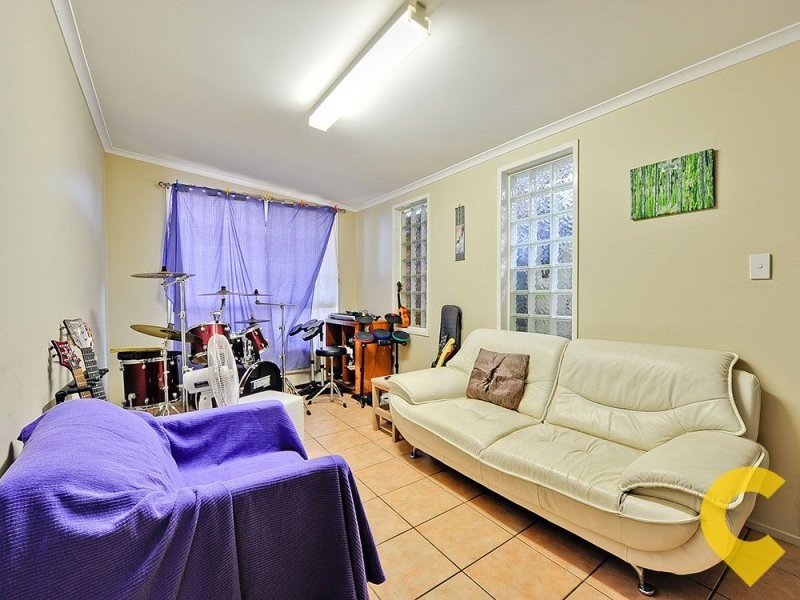 33 Conifer Street, Alderley QLD 4051