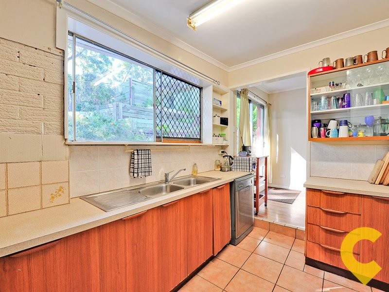 33 Conifer Street, Alderley QLD 4051