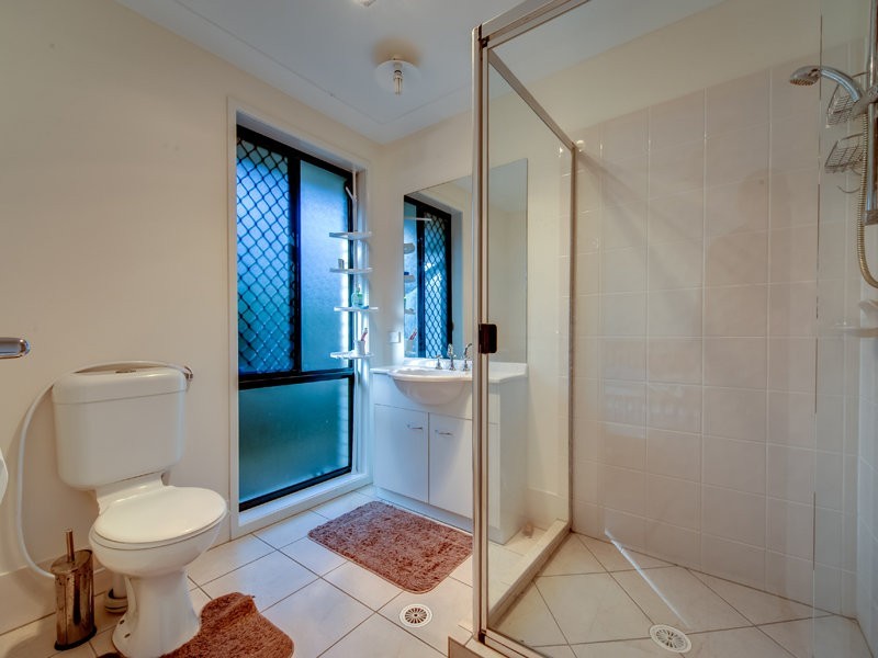 93 Parkwood Drive, Heathwood QLD 4110