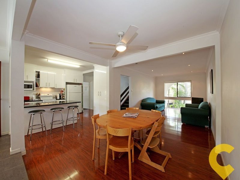 6 Shields Street, Redcliffe QLD 4020