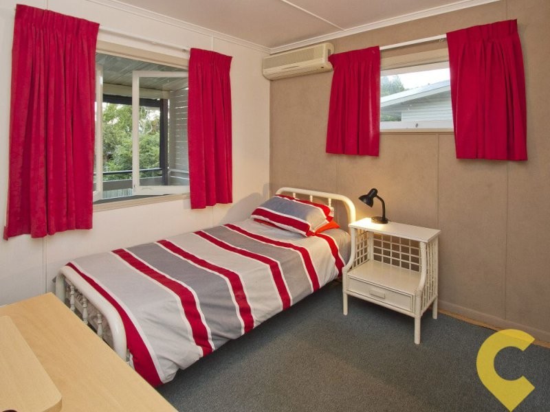 3 Hillier Street, Brighton QLD 4017