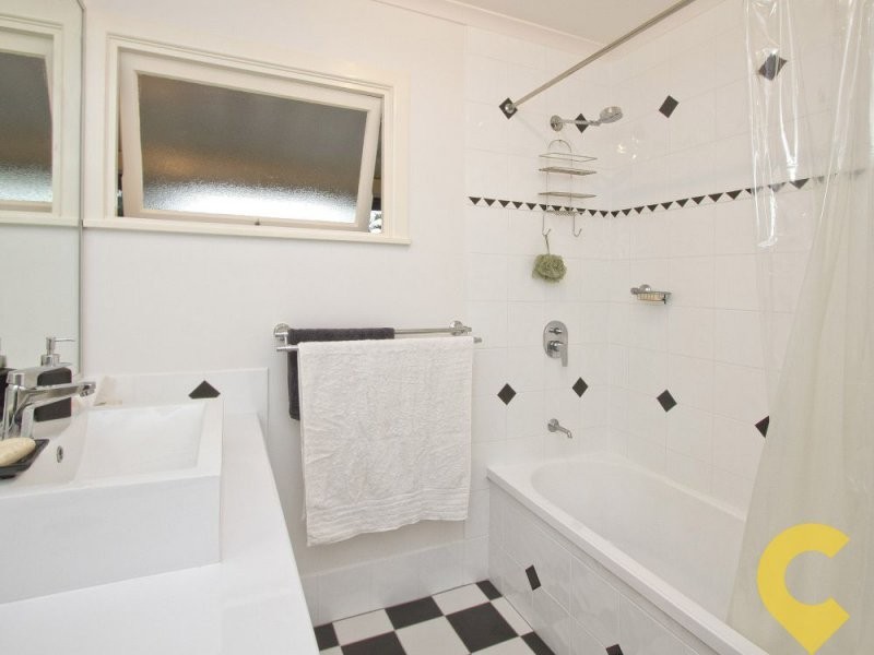 3 Hillier Street, Brighton QLD 4017