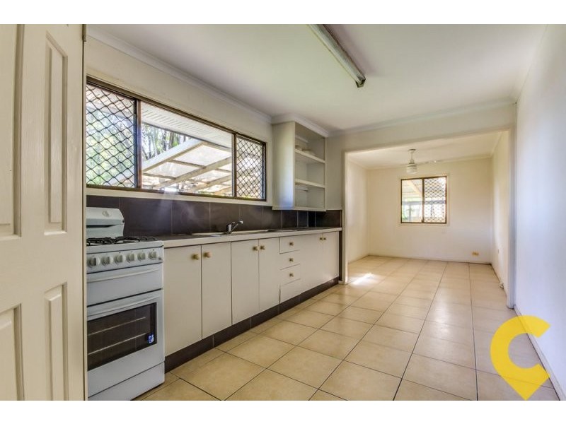 34 Woonga St, Woodridge QLD 4114