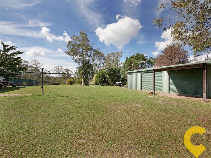128 Hall Road, Elimbah QLD 4516