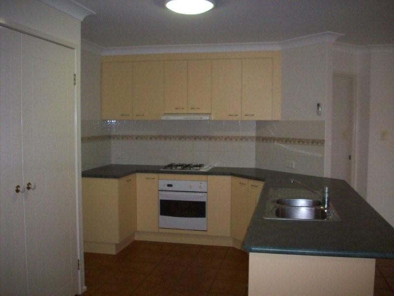 3 Dundee Place, Upper Kedron QLD 4055