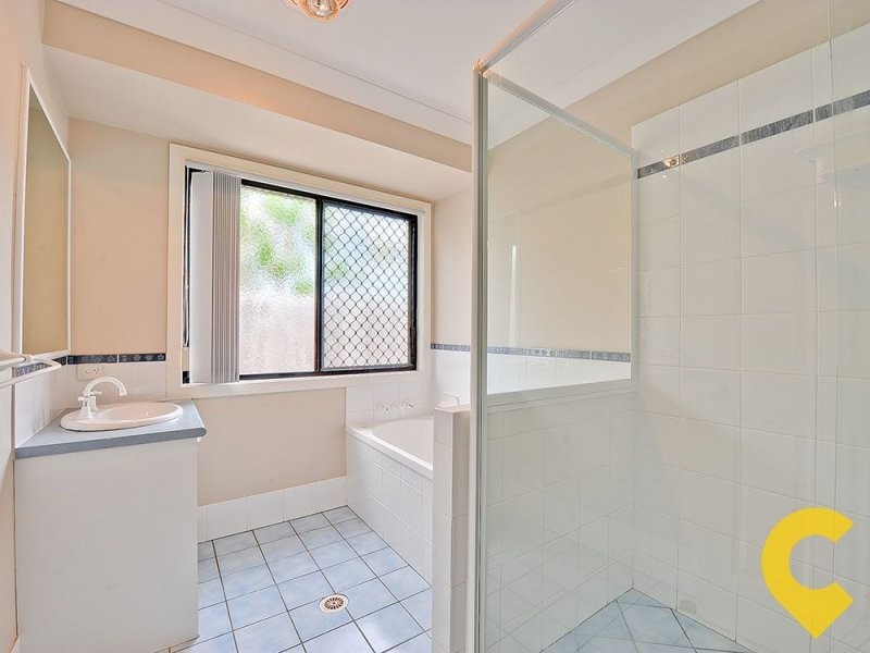 16 Meander Street, Warner QLD 4500