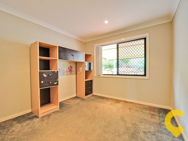 16 Meander Street, Warner QLD 4500