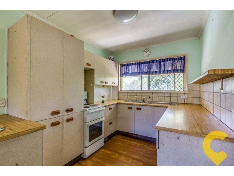 2, 4, 6 Laver Street, Macgregor QLD 4109