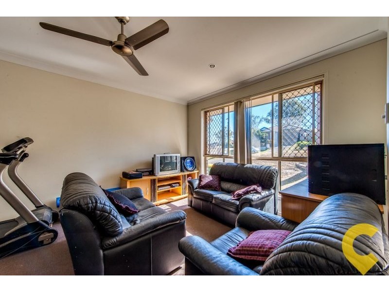 6 Serenity Street, Brassall QLD 4305