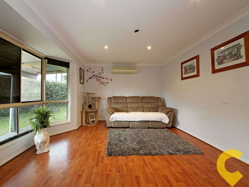 4 Maple Street, Kallangur QLD 4503